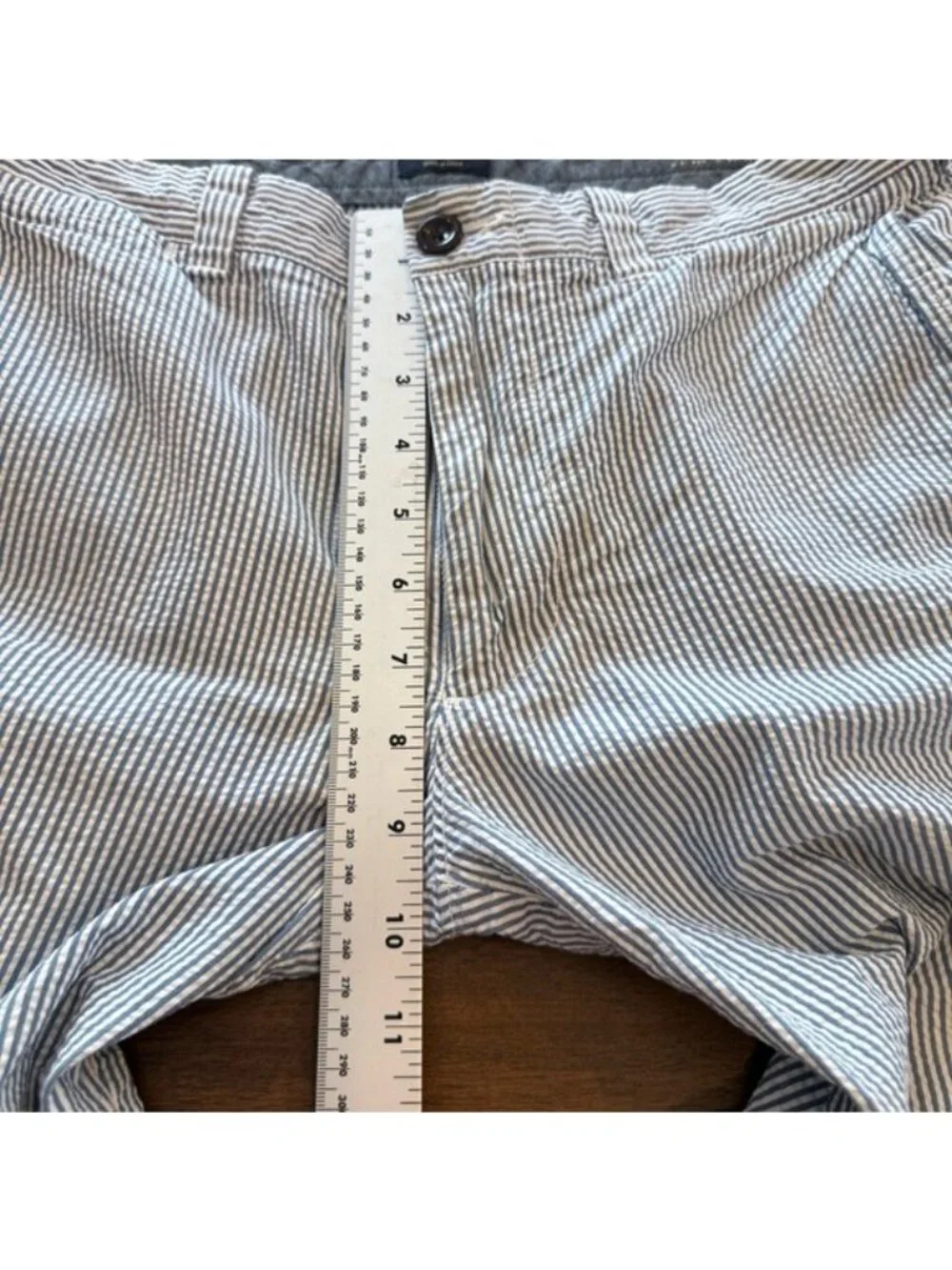J.Crew Mens 9” Seersucker Shorts Blue White Stripe Size 31 Stretch Cotton Preppy